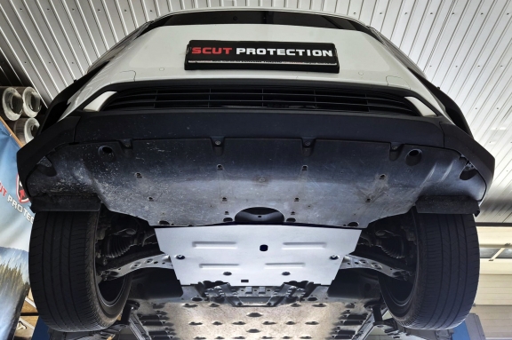 Hliníkový kryt pod motor Toyota BZ4X