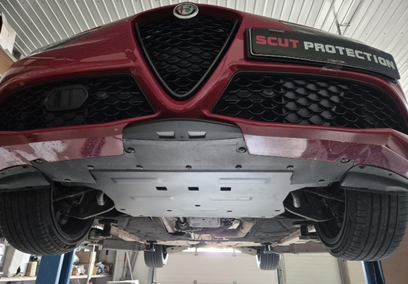 Kryt pod motor Alfa Romeo Giulia
