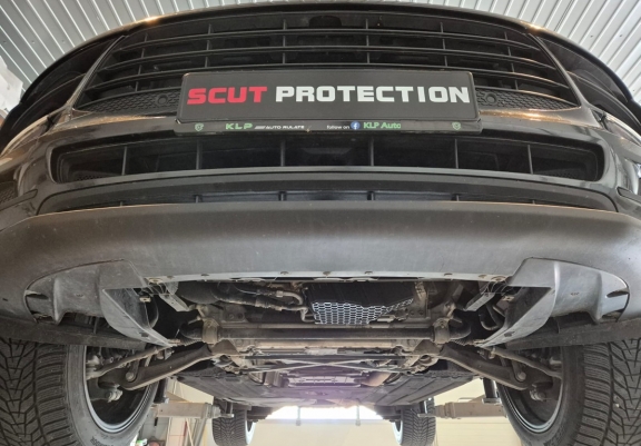 Kryt pod motor Porsche Macan