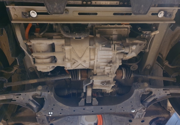 Kryt pod motor Dacia Spring