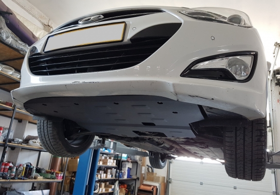 Kryt pod motor Hyundai i40