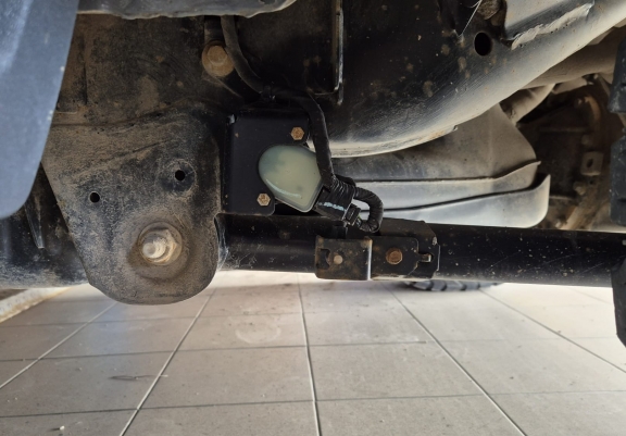 Hliníkový kryt pod motor snímače zadního ramene nápravy Ford Ranger Raptor