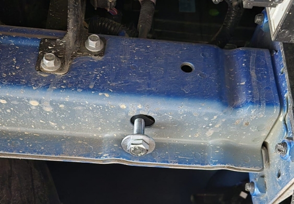 Kryt pod motor MG ZS