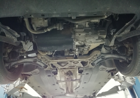 Kryt pod motor Audi Q3