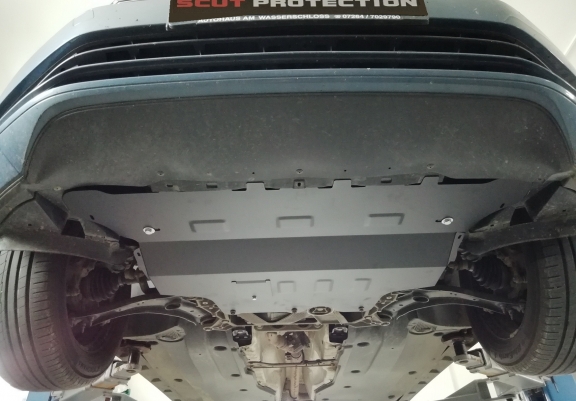 Kryt pod motor Audi Q3