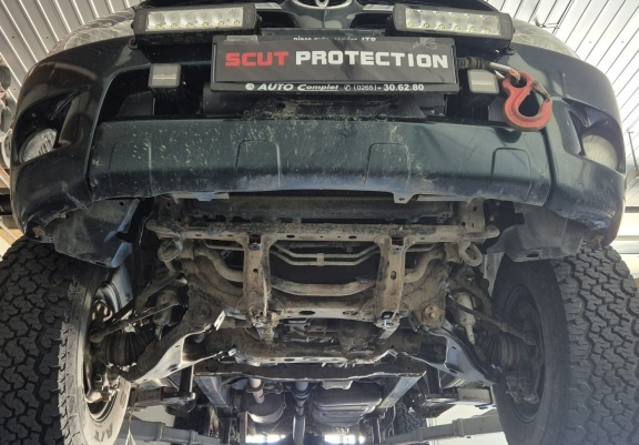 Kryt pod diferenciál Toyota Hilux
