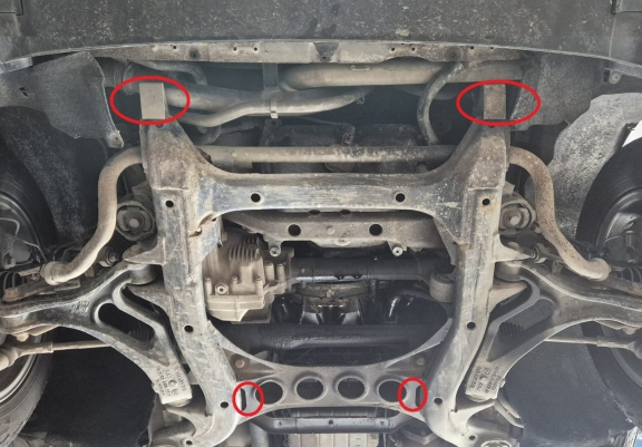 Kryt pod motor Volkswagen Touareg 7L