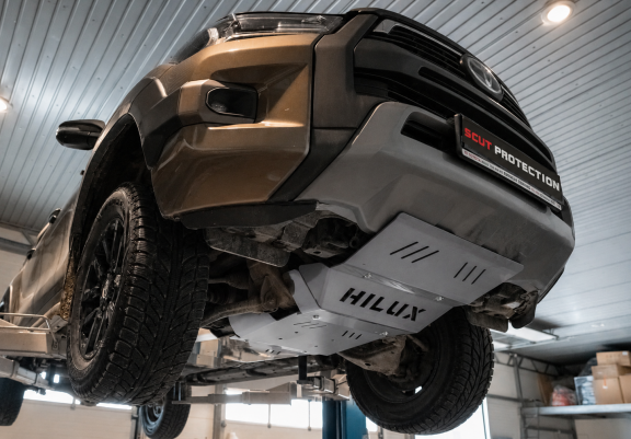 Kryt pod chladič hliník Toyota Hilux Revo