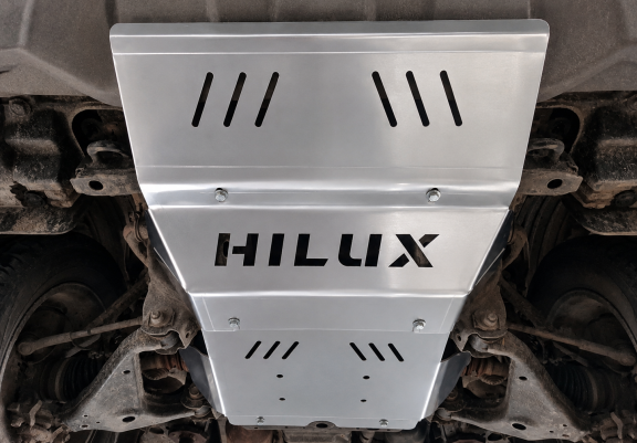 Kryt pod chladič hliník Toyota Hilux Revo